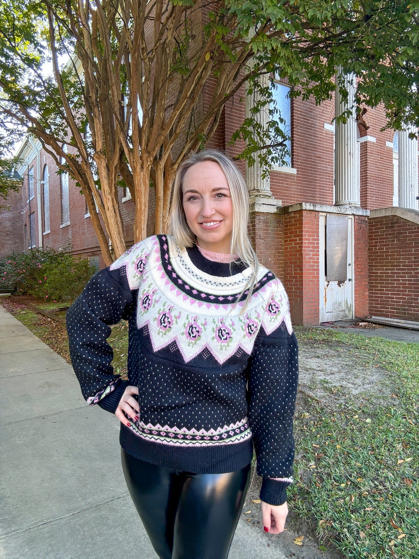 Black Vintage Pattern Crewneck Sweater