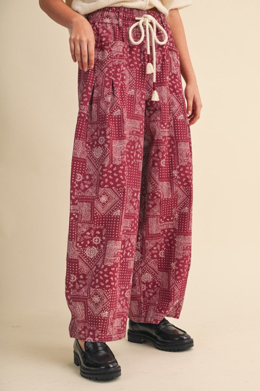 Berry Bandana Pleated Pants Preorder
