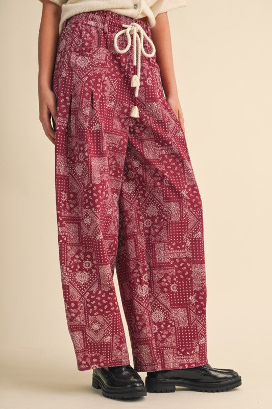 Berry Bandana Pleated Pants Preorder