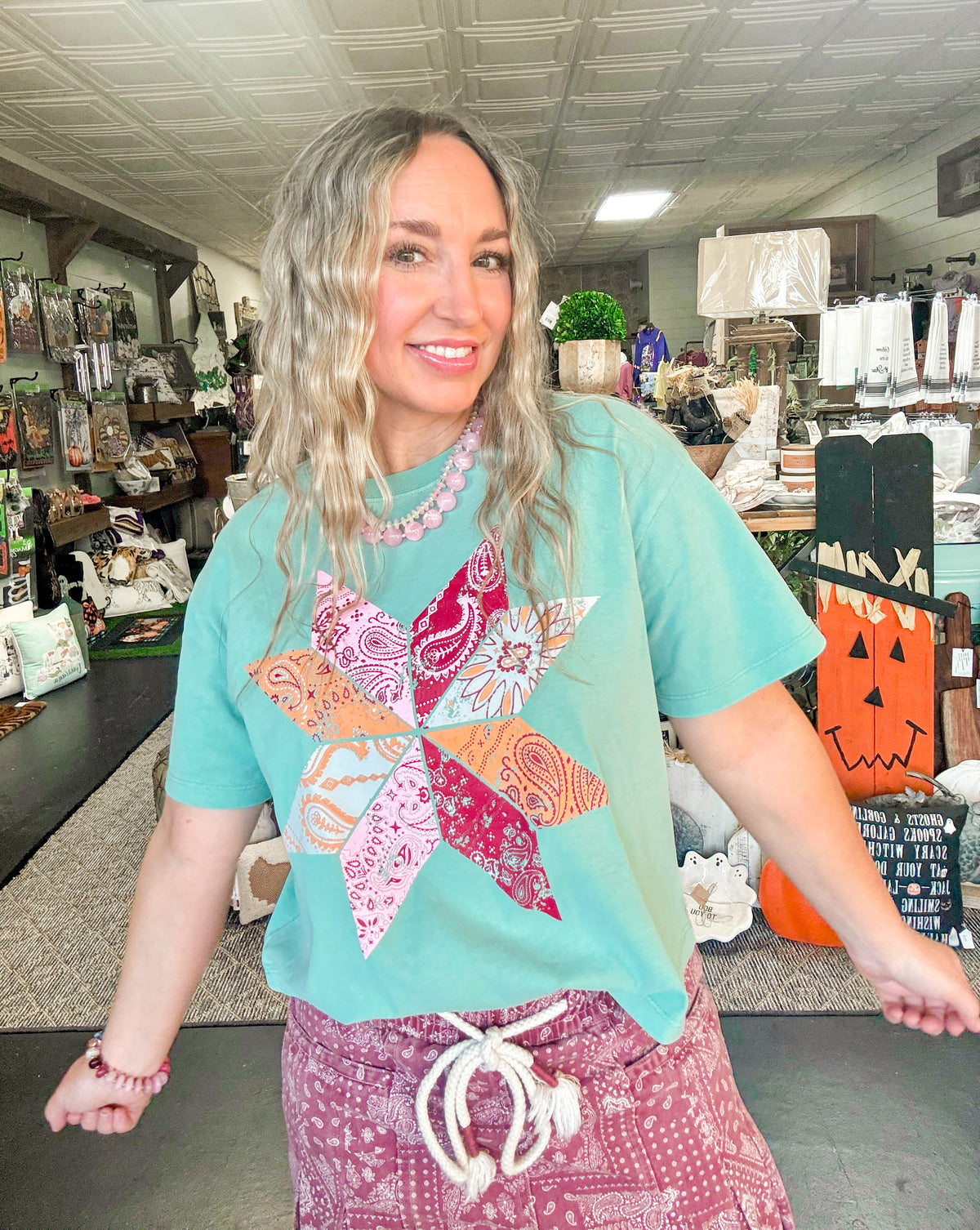 Bandana Pinewheel Crop Tee