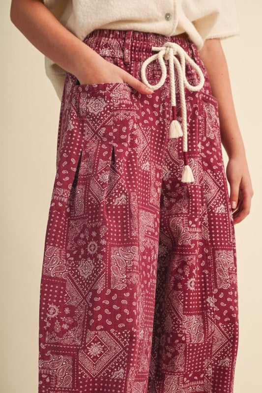 Berry Bandana Pleated Pants Preorder
