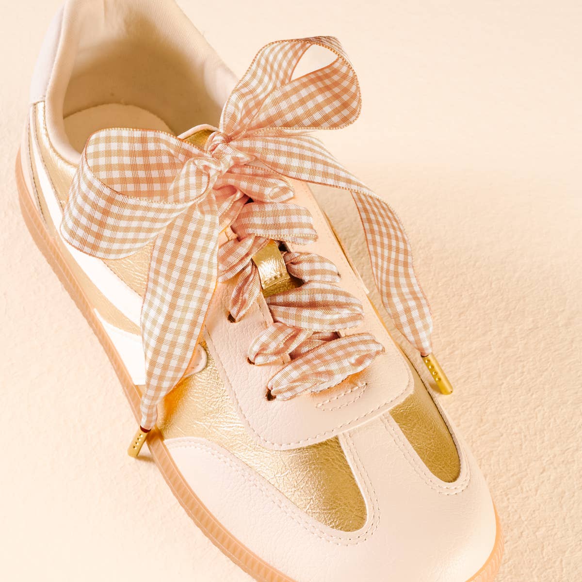 Step It Up Shoelaces–Gingham Tan