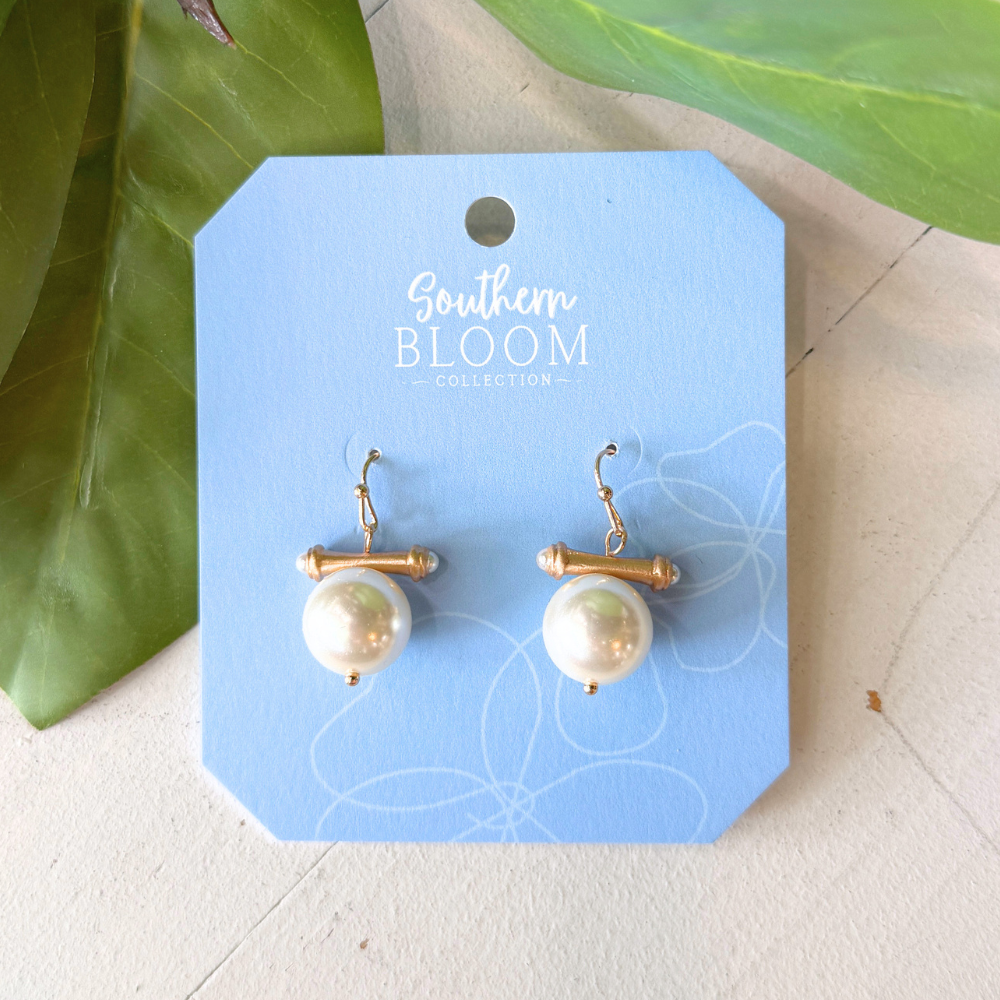Southern Bloom Collection - Magnolia Manor Pearl Earrings